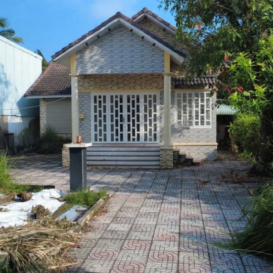 Bán nhà vườn bình mỹ 