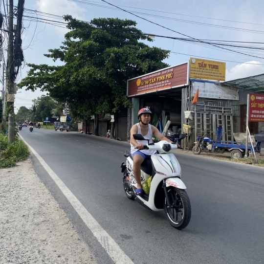 Nhà xưởng mặt tiền đường tl9 bán 